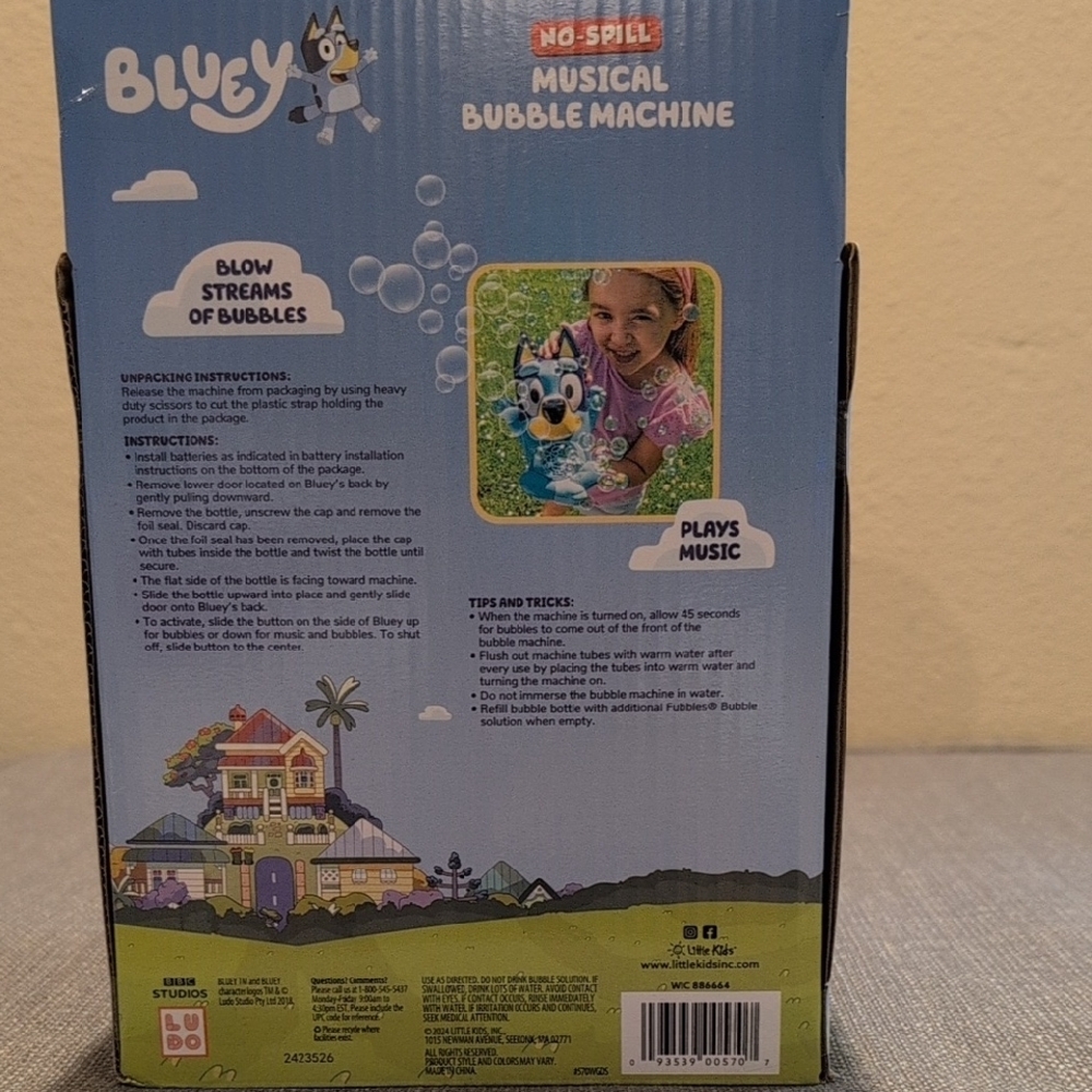 Bubble Machine - Picture 3 of 5